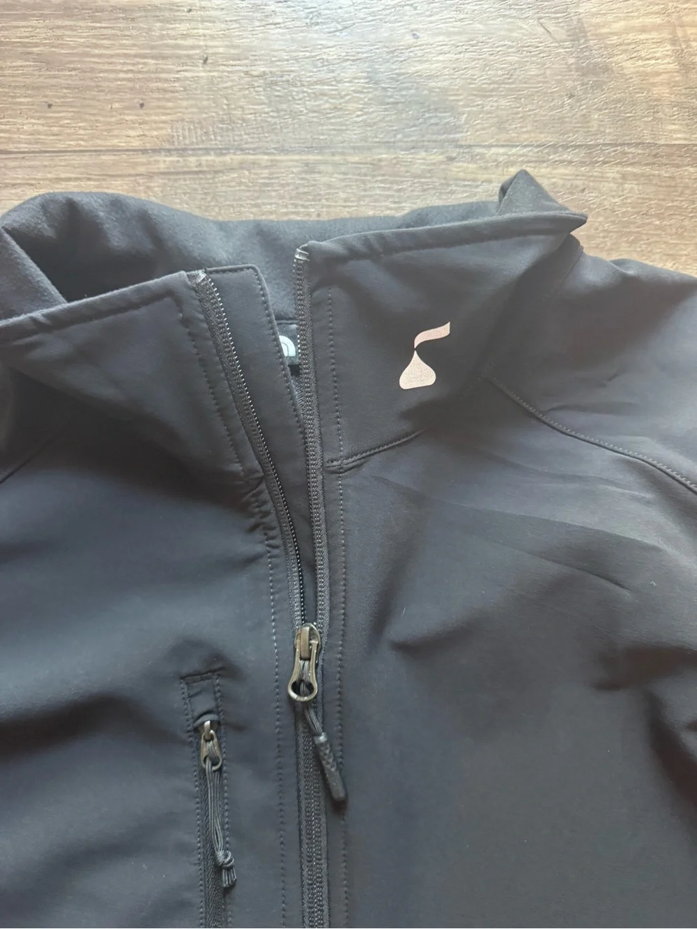 The North Face Men's Black Performance Softshell Jacket